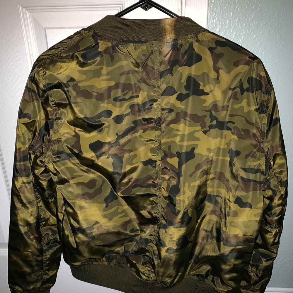 Jacket - Picture 2 of 3